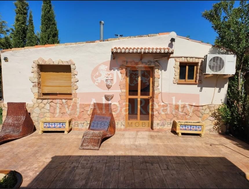 Vista exterior de Casa o chalet en venta en  Albacete Capital con Aire acondicionado, Calefacción y Jardín privado