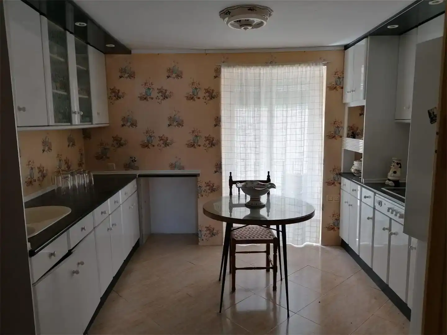 Kitchen of Flat for sale in Alcubillas  with Air Conditioner, Storage room and Balcony