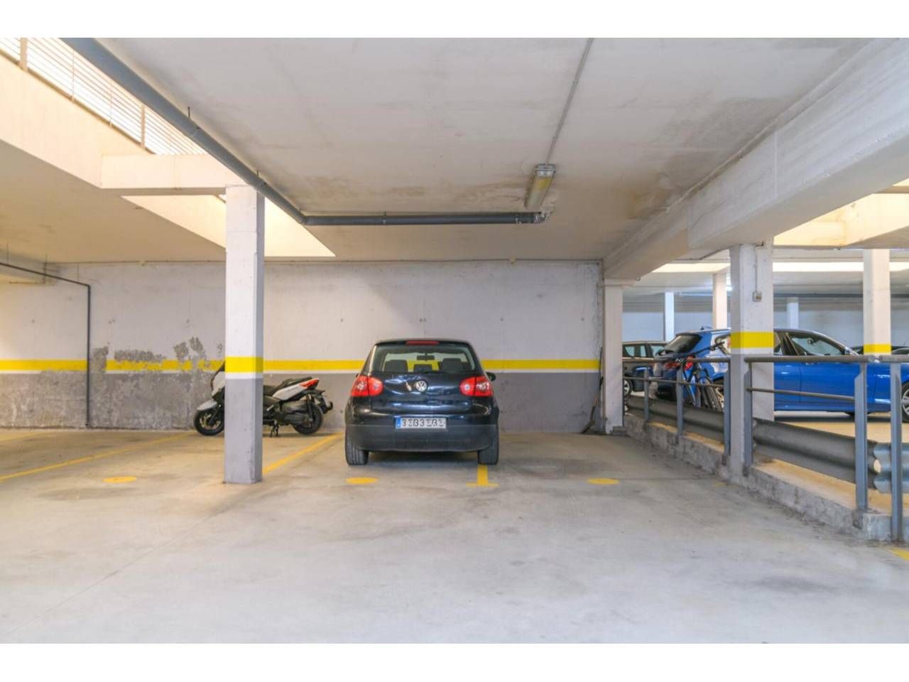 Aparcament de Dúplex en venda en Sant Fruitós de Bages amb Calefacció, Terrassa i Traster
