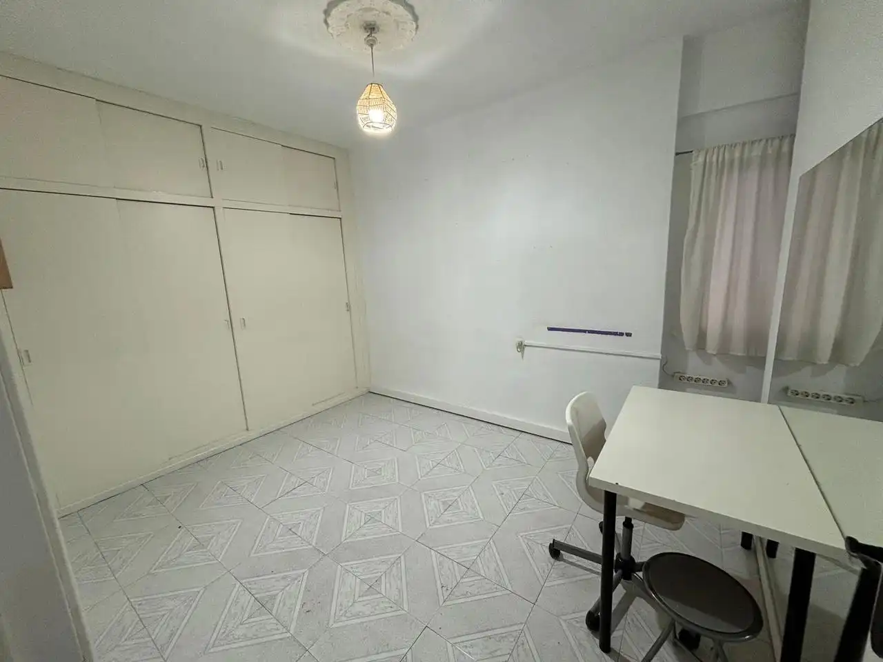 Bedroom of Flat for sale in Granada