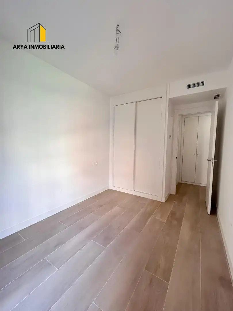 Bedroom of Flat for sale in Torrejón de Ardoz  with Heating, Terrace and Storage room