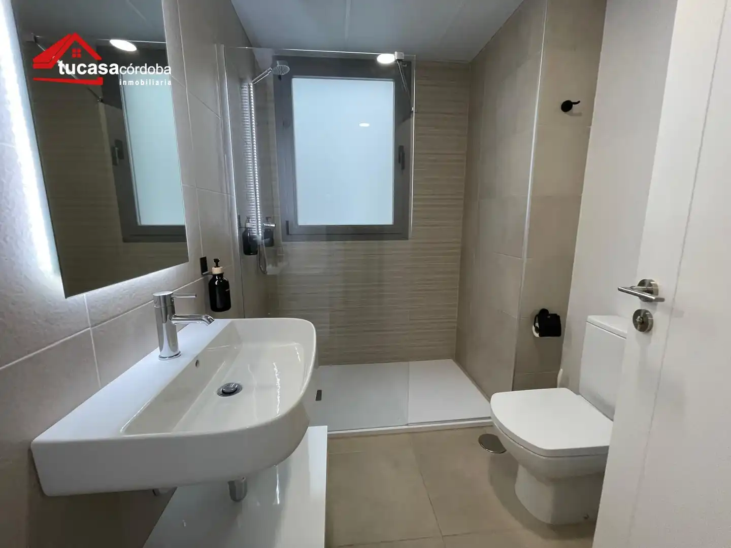 Baño de Apartamento en venta en Córdoba con Aire acondicionado, Calefacción y Parquet