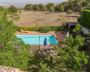 Piscina de Casa o xalet en venda en La Zubia amb Calefacció, Jardí privat i Terrassa
