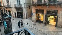 Exterior view of Flat for sale in Girona Capital  with Oven, Washing machine and Microwave