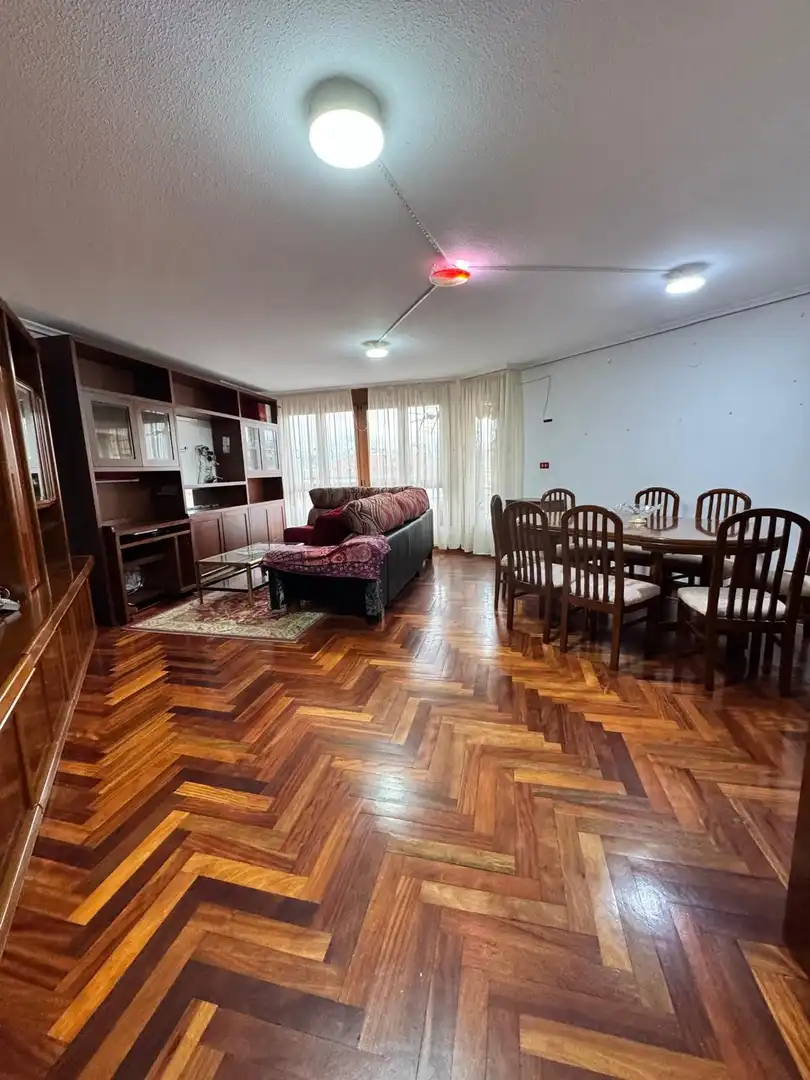 Sala d'estar de Pis en venda en Santoña amb Calefacció i Moblat
