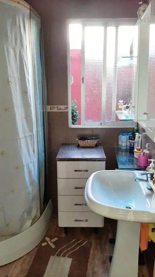 Baño de Casa o chalet en venta en Valdepeñas con Calefacción, Terraza y Piscina