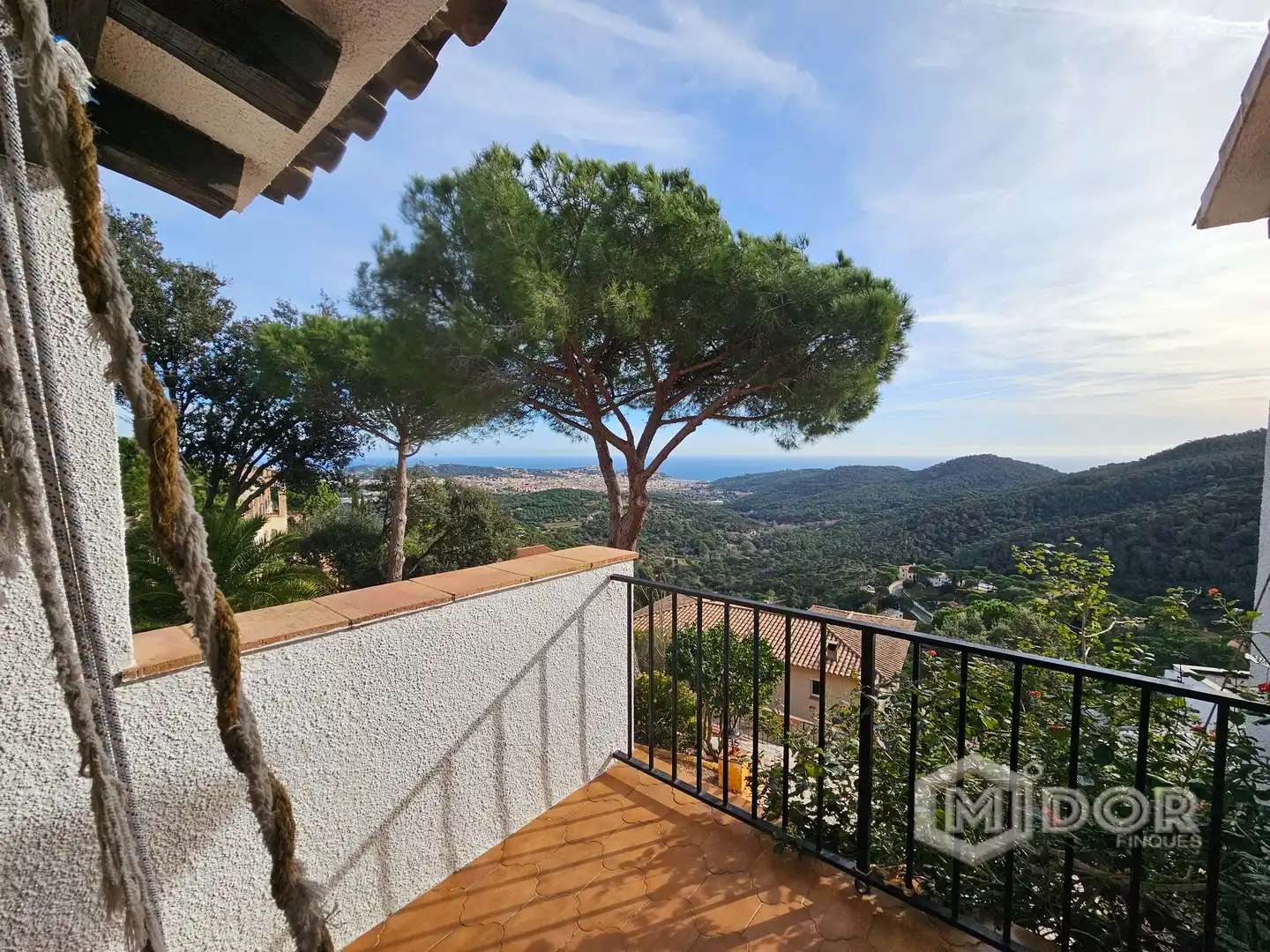 Vista exterior de Casa o xalet en venda en Sant Feliu de Guíxols amb Aire condicionat, Calefacció i Jardí privat