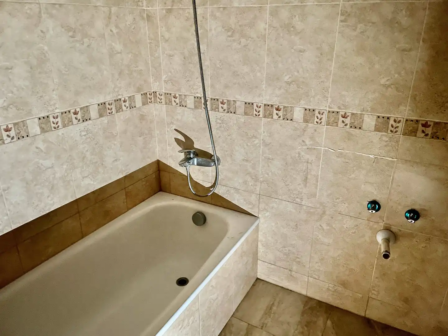 Bathroom of Houses for sale in Vinyols i els Arcs  with Heating, Terrace and Storage room