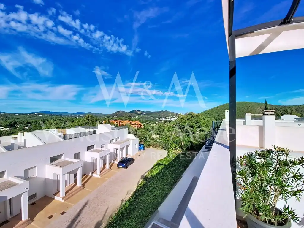 Vista exterior de Dúplex en venda en Santa Eulària des Riu amb Aire condicionat, Calefacció i Terrassa