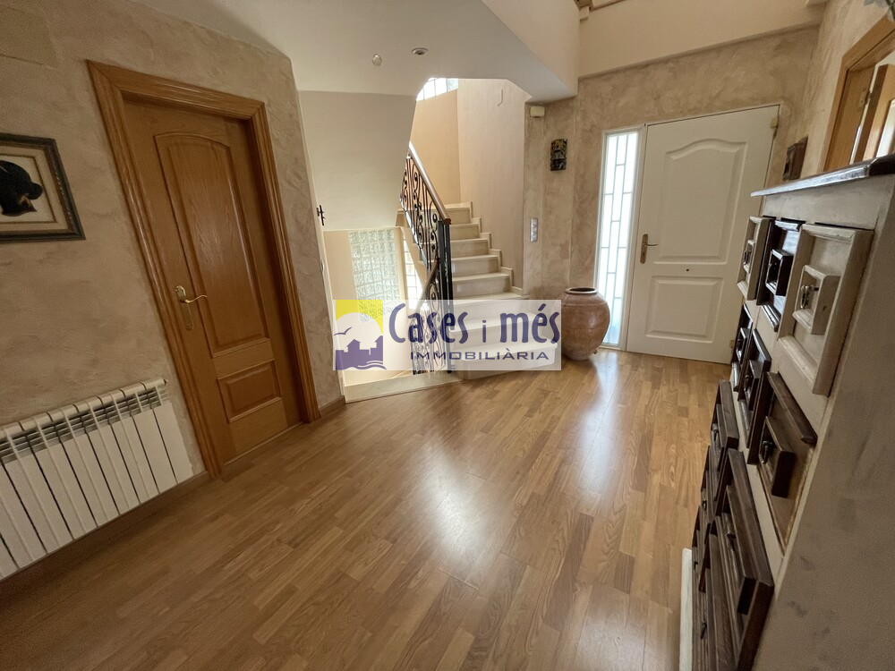 House or chalet for sale in Alfinach - Los Monasterios