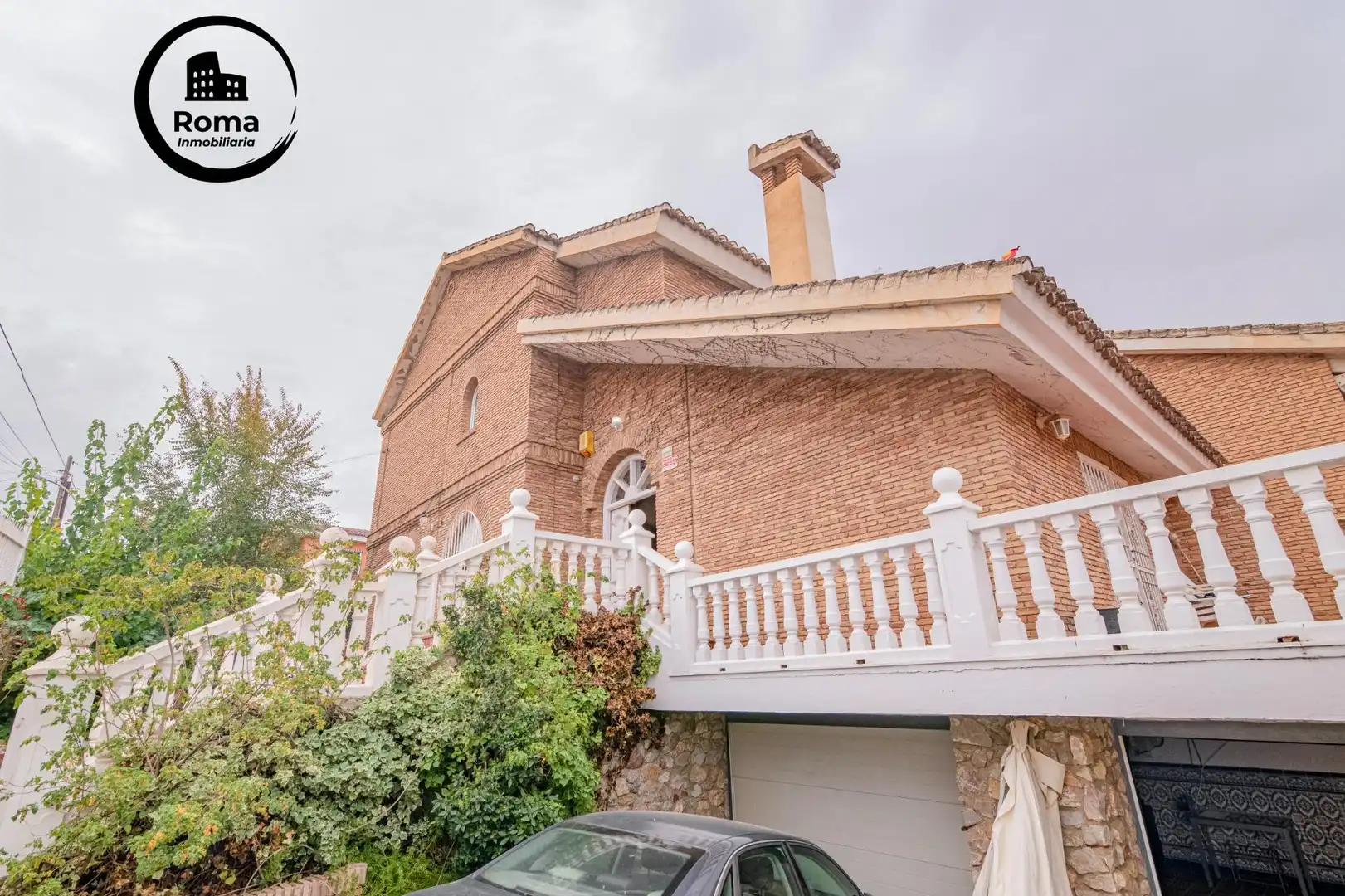 Vista exterior de Casa o chalet en venta en La Zubia con Calefacción, Jardín privado y Terraza