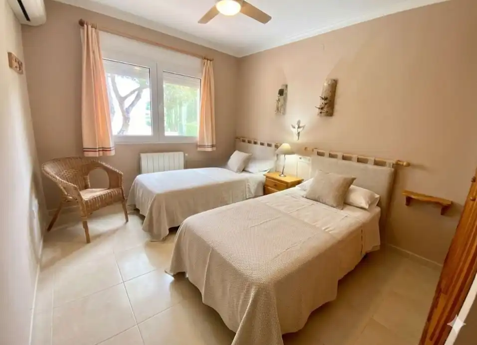 Detached house with pool for sale in Las Rotas / Les Rotes, imagen 3