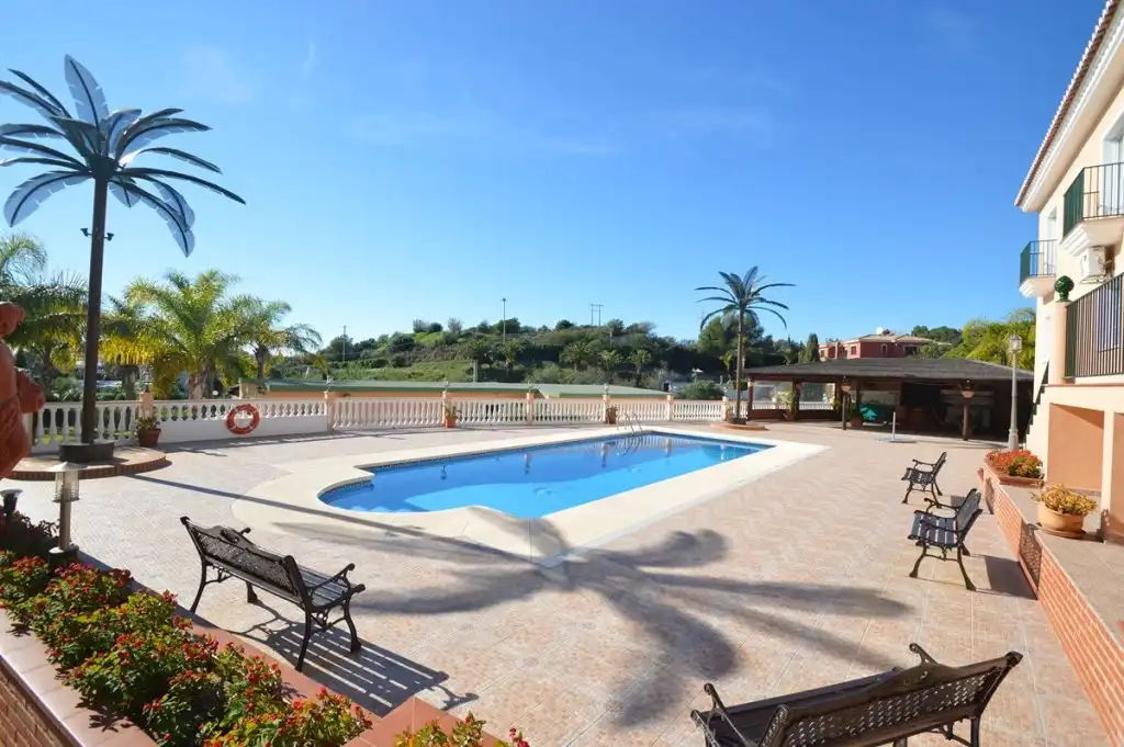 Chalet con terraza en venta en La Capellanía - El Higuerón, imagen 3