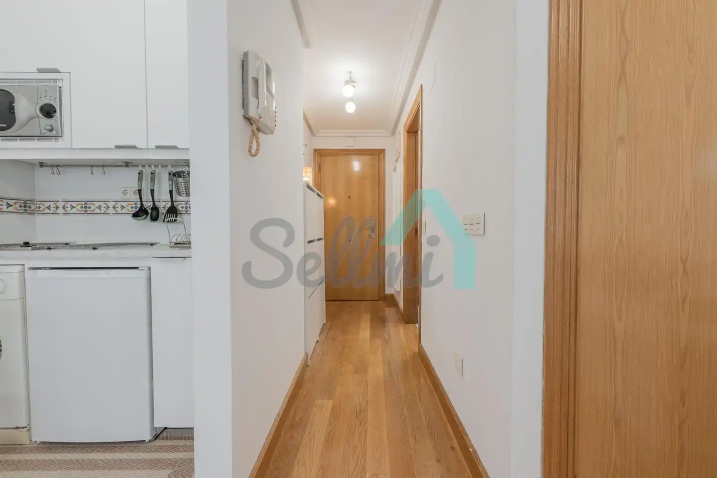 Wohnung zur Miete in Rosal, Parque San Francisco - Uría