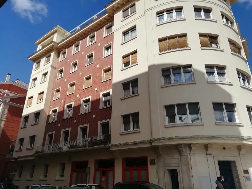 Wohnung zum Verkauf in Avenida de la República Argentina, imagen 3