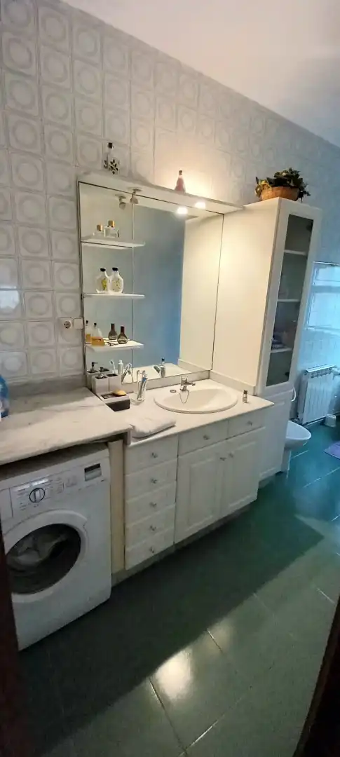 Bany de Casa o xalet en venda en Vilagarcía de Arousa amb Calefacció, Jardí privat i Terrassa