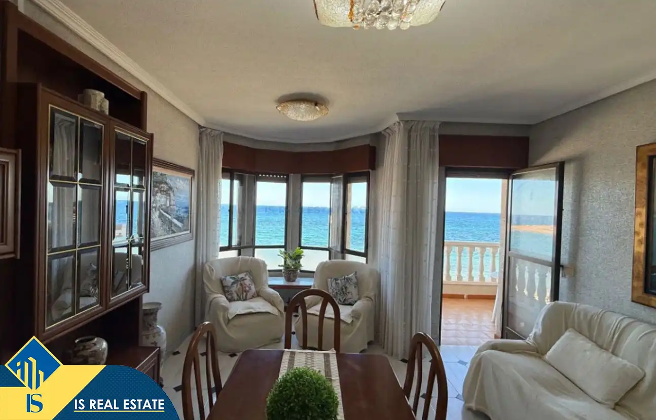 Apartment zum Verkauf in Playa de los Locos