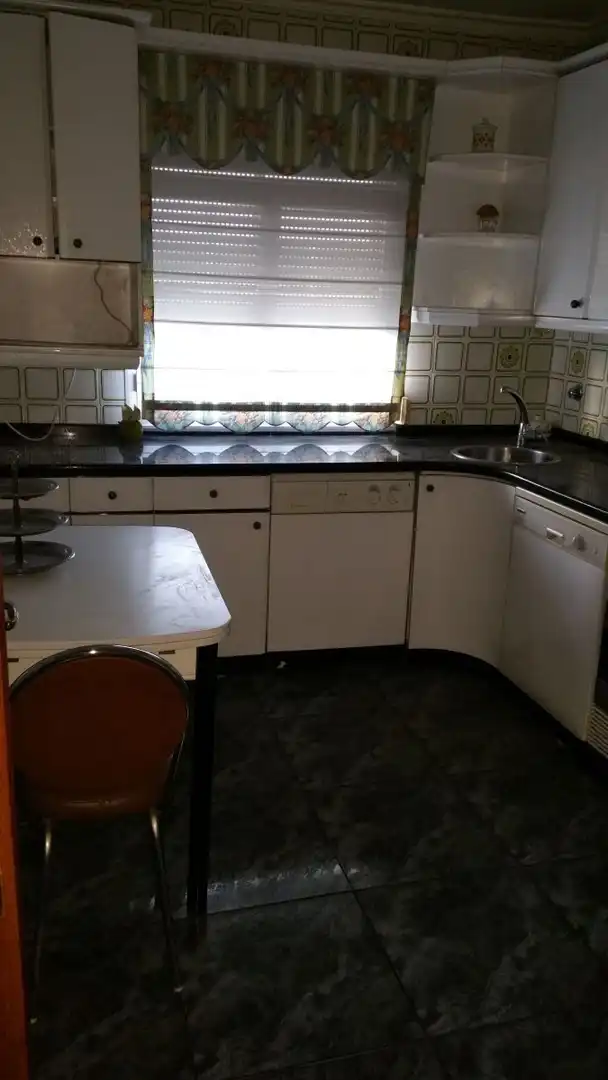 Cuina de Casa o xalet en venda en Miranda de Ebro amb Traster
