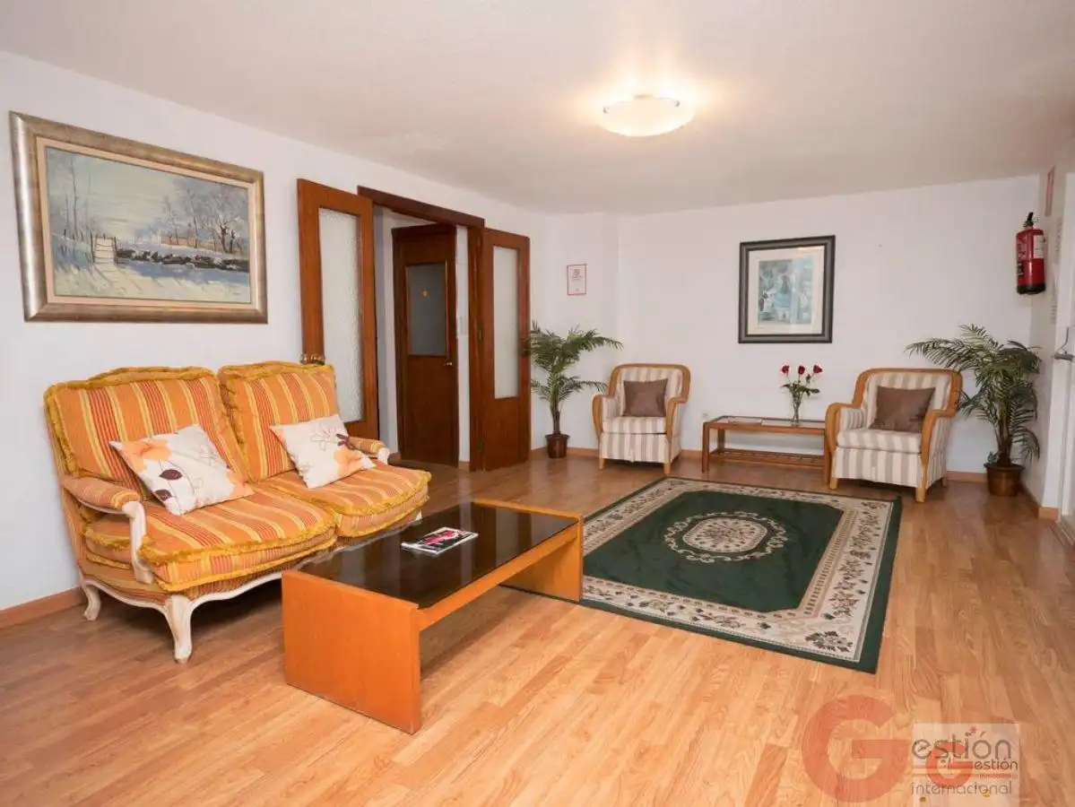 Edificio en venta en Velilla - Velilla Taramay