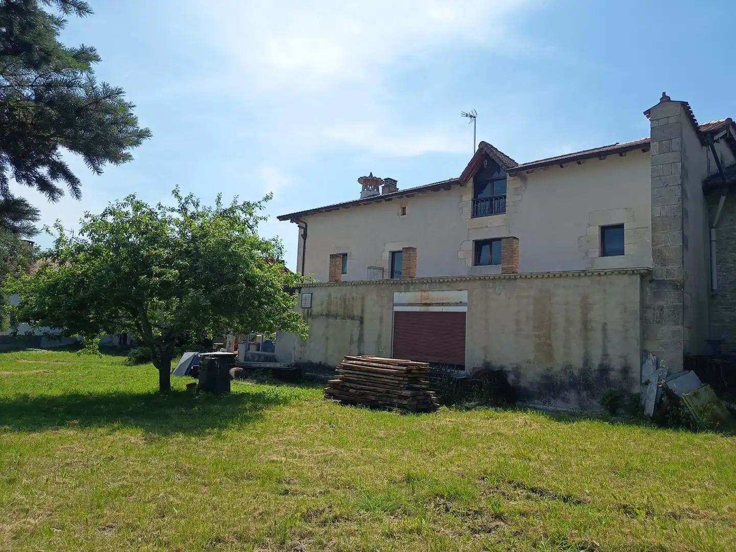 Exterior view of Houses for sale in Iza / Itza  with Heating