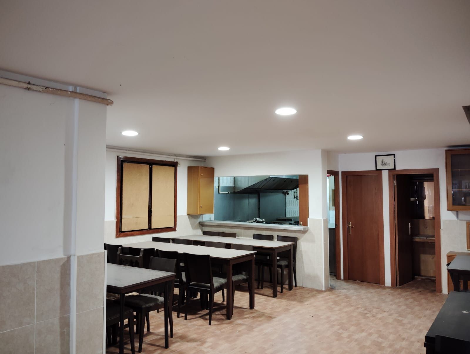 Local en venda a Avinguda del Carrilet, Centre, Centre - Sant Josep - Sanfeliu