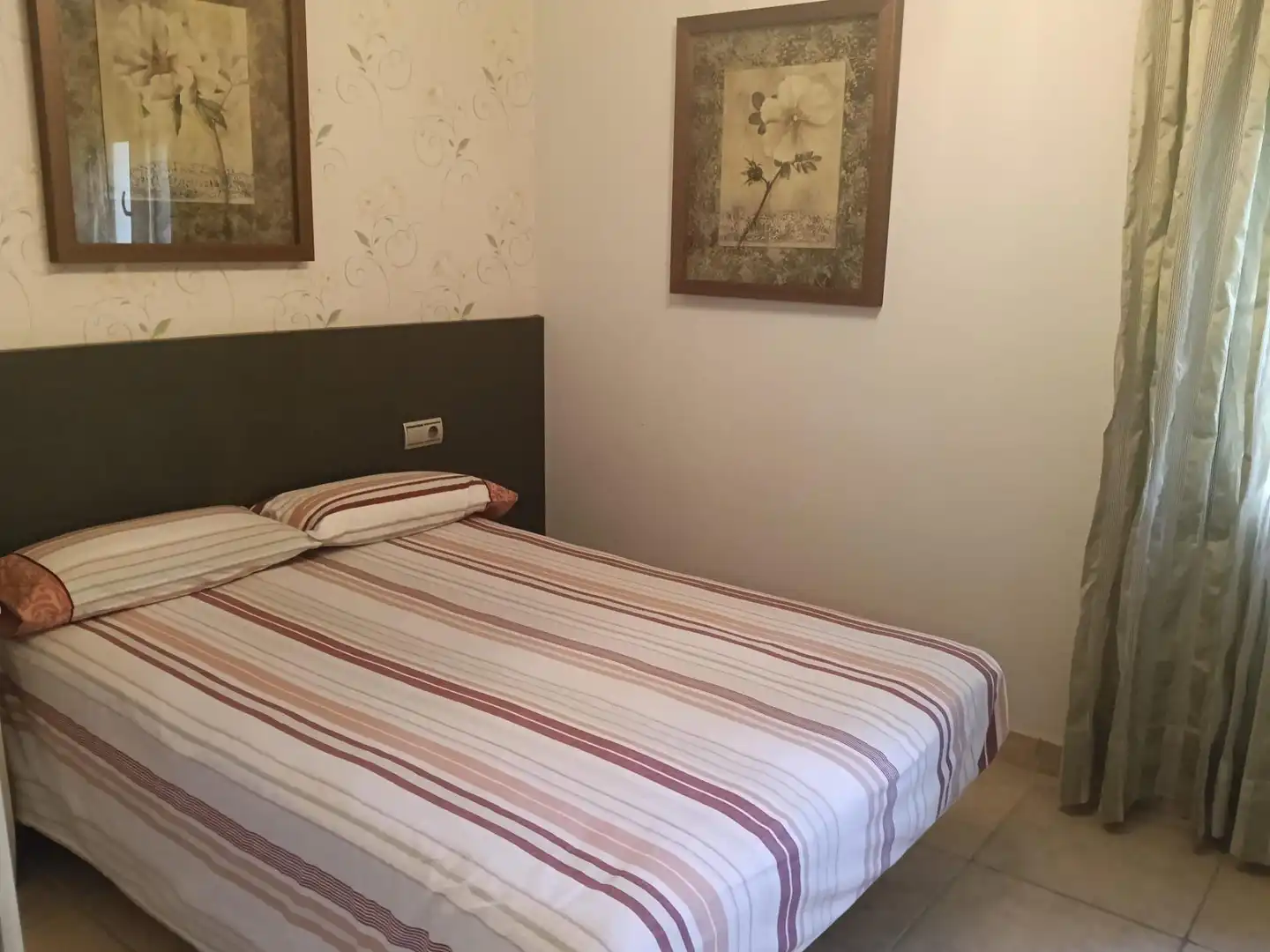 Dormitori de Casa o xalet en venda en Conil de la Frontera amb Aire condicionat, Jardí privat i Terrassa