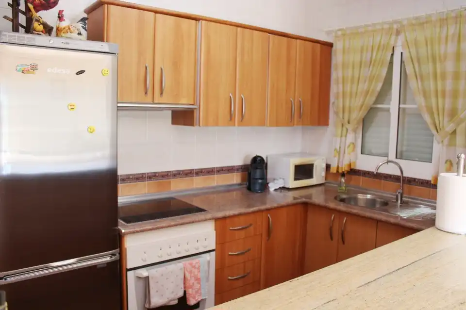 Cuina de Casa o xalet en venda en Frigiliana amb Aire condicionat, Calefacció i Terrassa