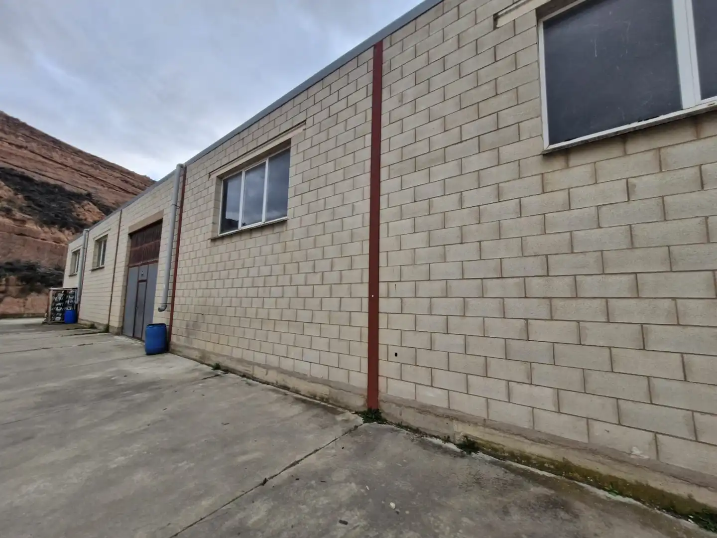 Industrial building for sale in Arnedo, imagen 2