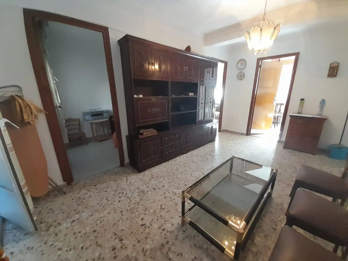 Piso con balcón en venta en Calle de Tomelloso, imagen 2