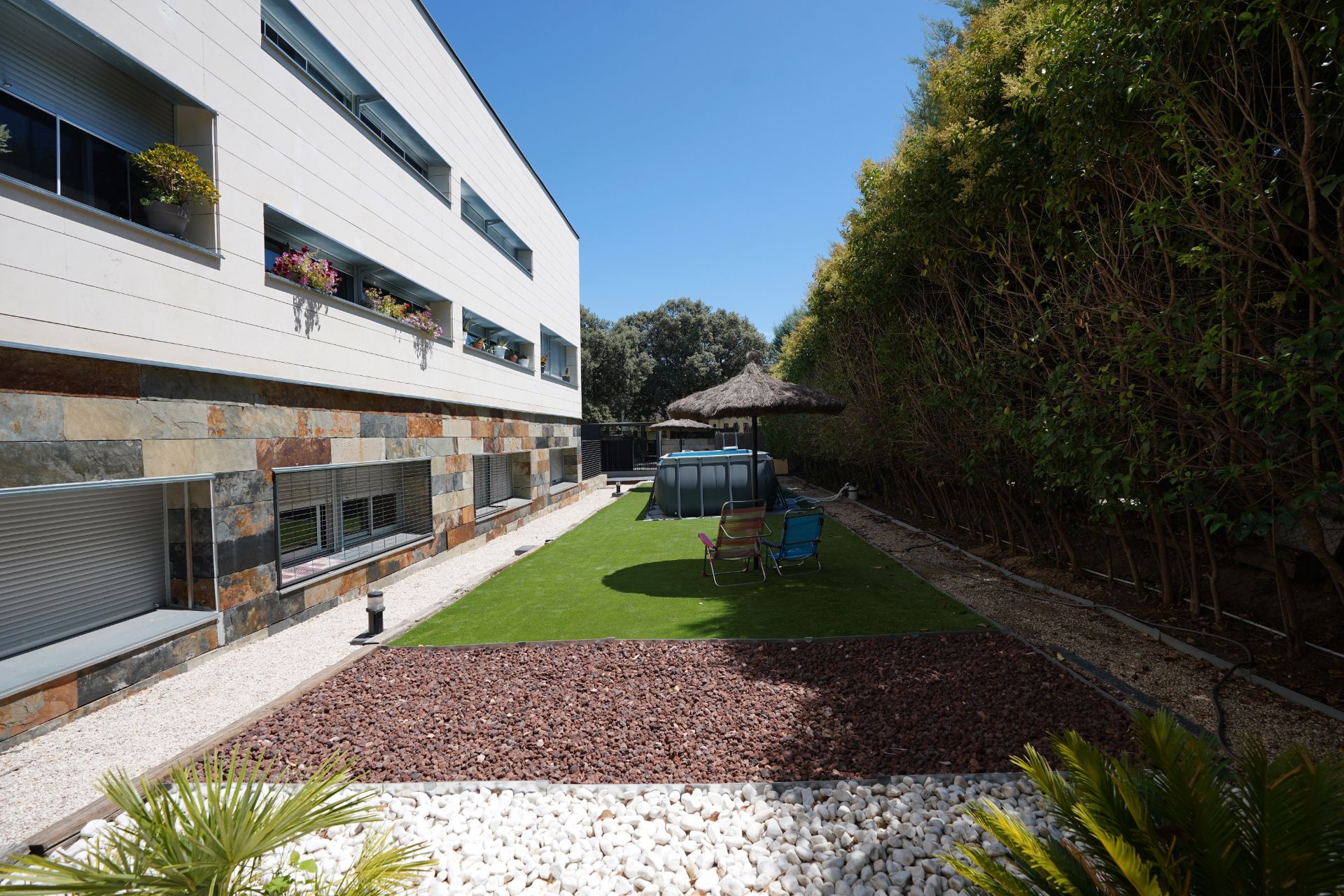 Vista exterior de Estudi en venda en Brunete amb Aire condicionat, Calefacció i Forn