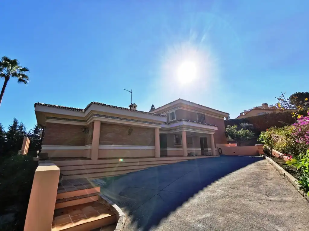 Villa avec piscine à vendre à El Pinillo, imagen 2