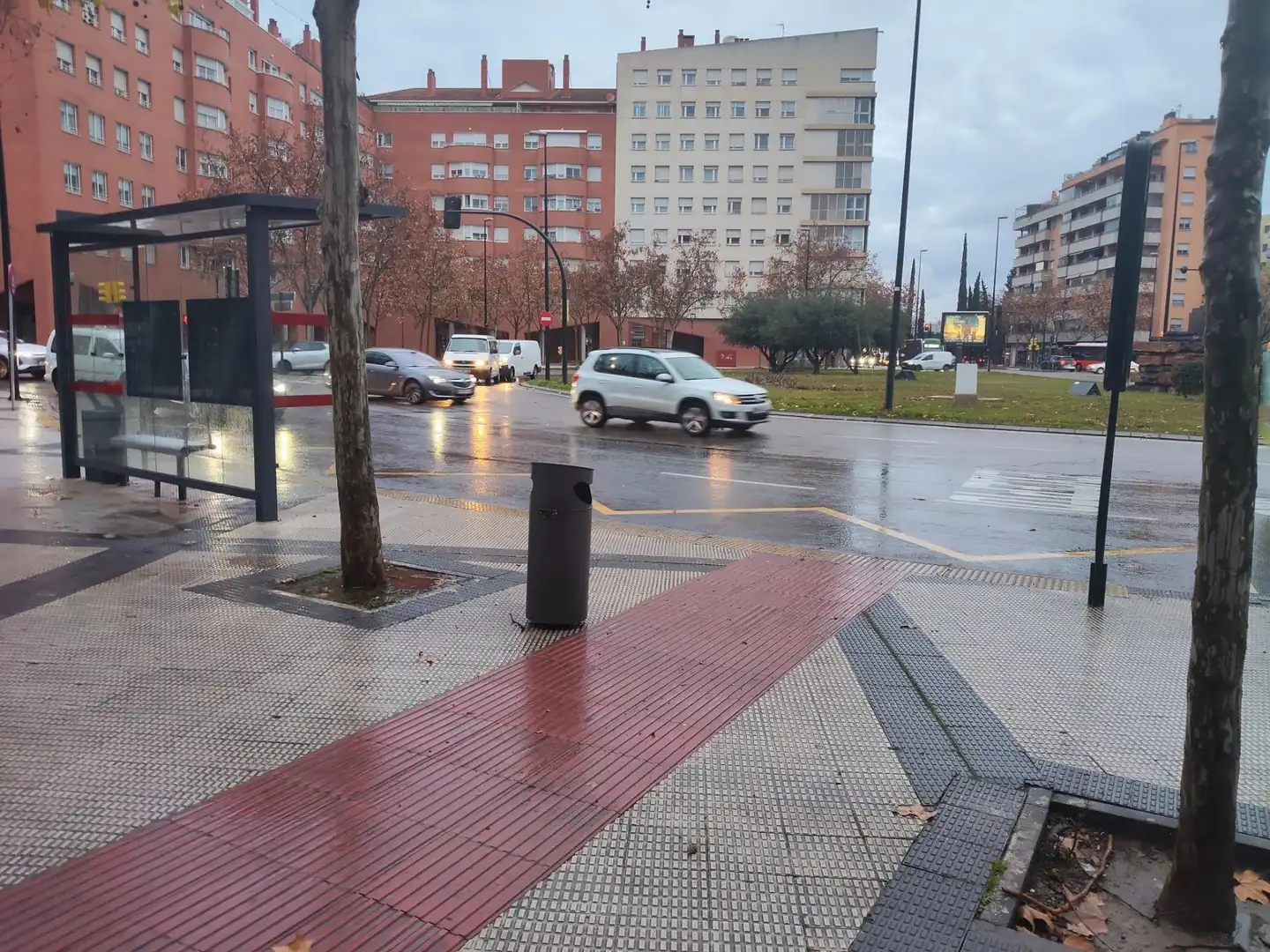Vista exterior de Local de alquiler en Zaragoza