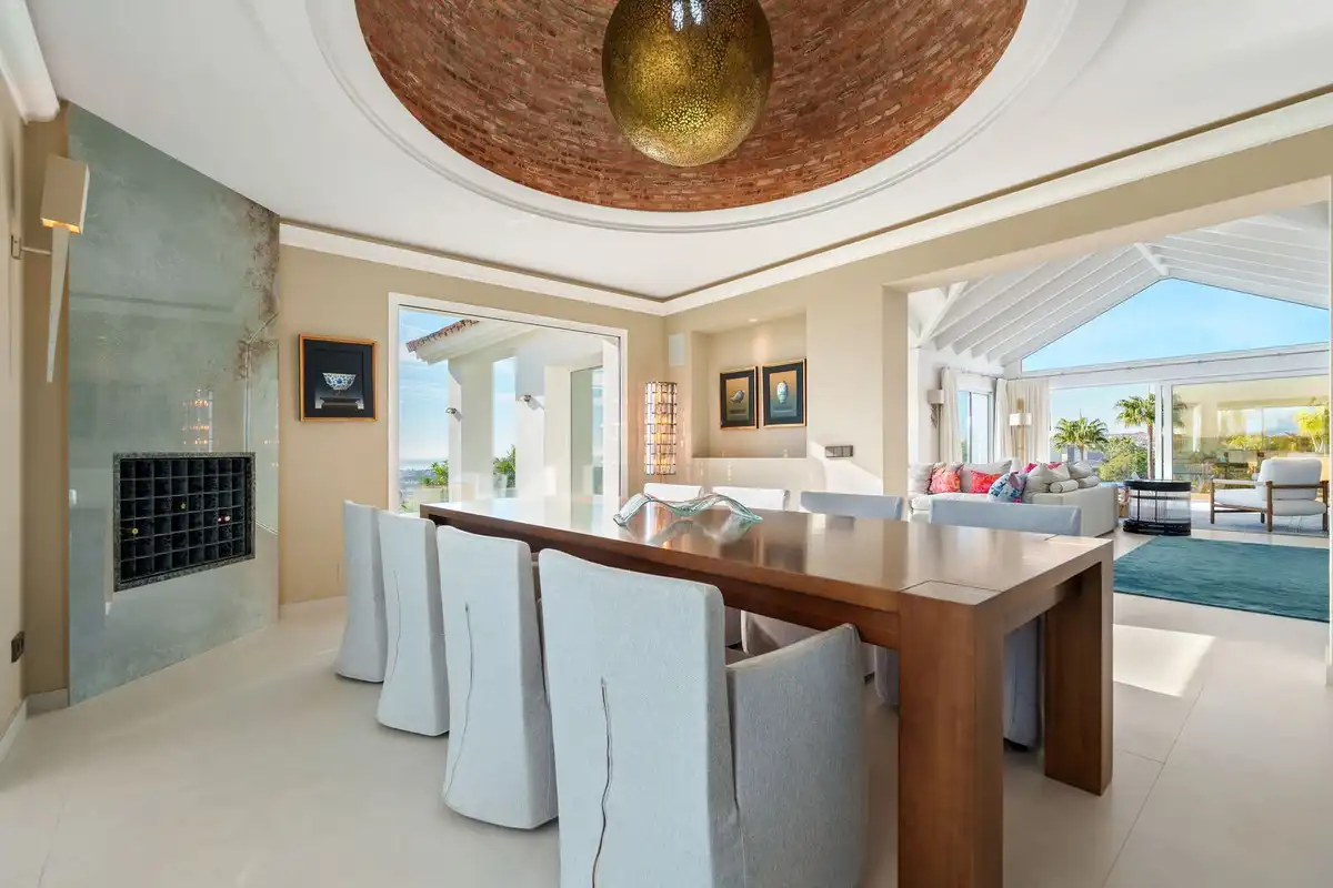 Chalet con piscina en venta en Benahavís pueblo, imagen 8