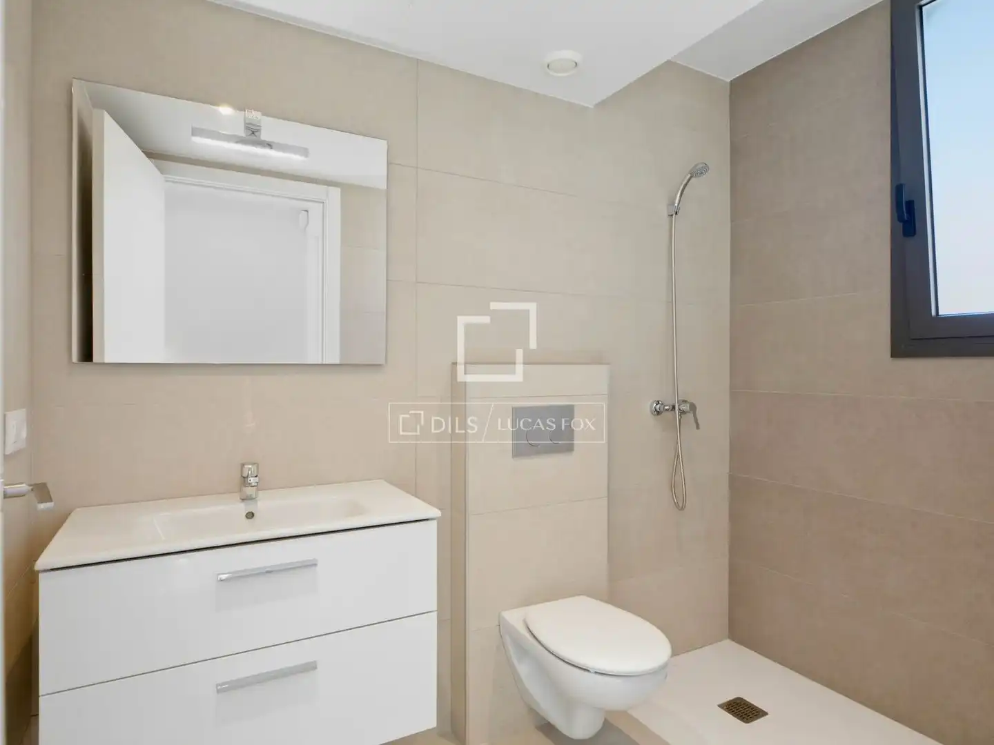 Chalet con terraza en venta en Requesens, imagen 16