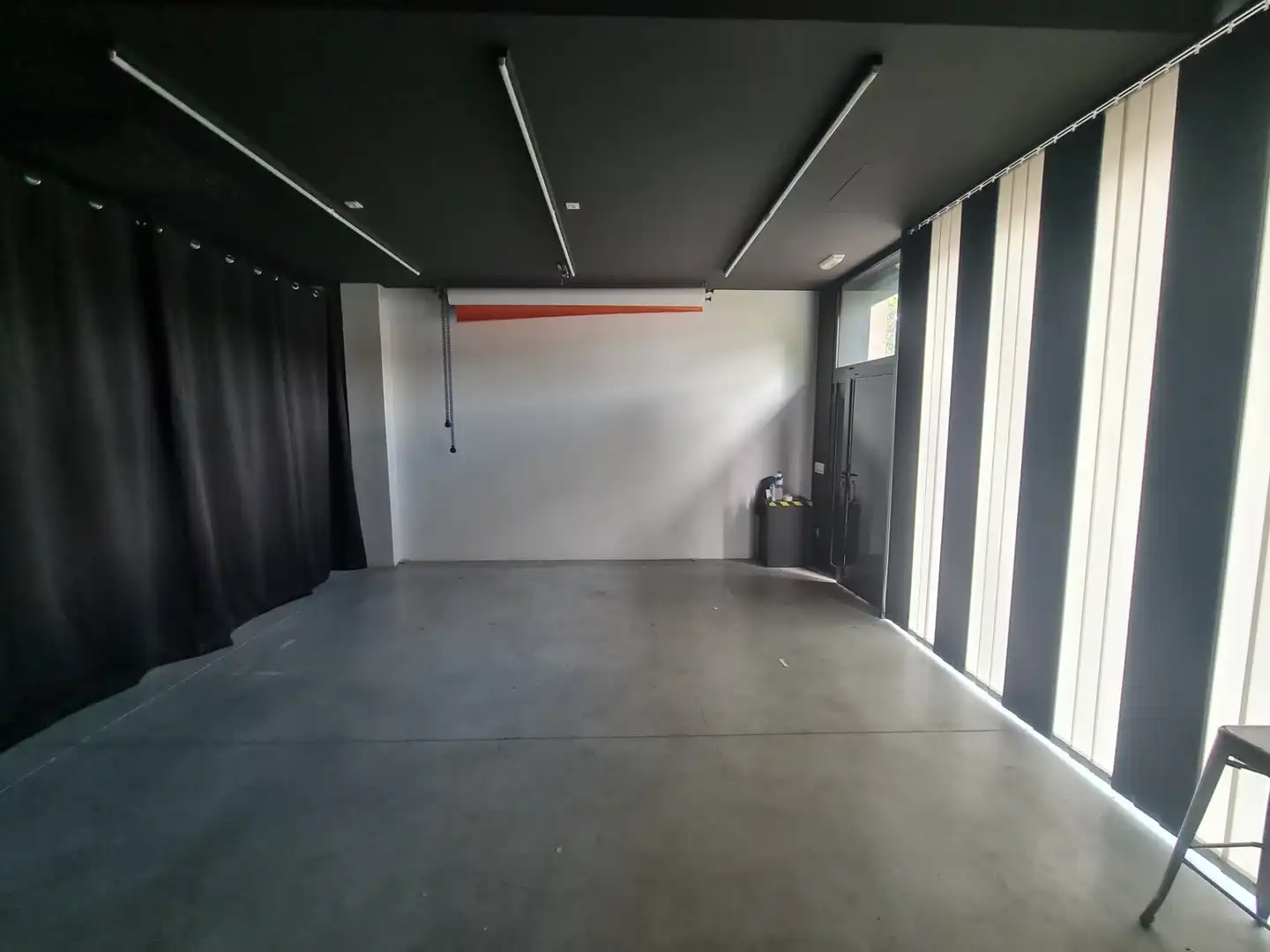 Local comercial en alquiler en Avenida Otero Pedrayo 42, imagen 5