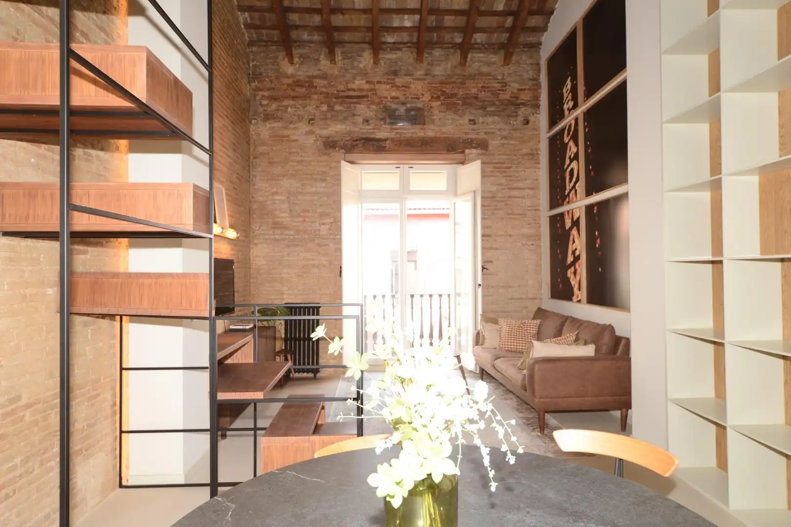 Sala d'estar de Àtic de lloguer en Valencia amb Calefacció, Terrassa i Traster