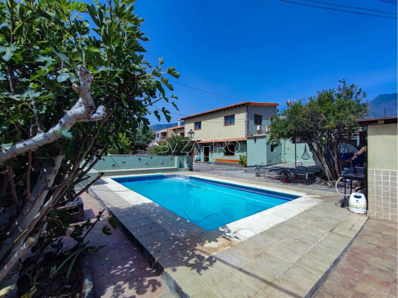 Exterior view of Country house for sale in Arafo  with Air Conditioner, Heating and Private garden