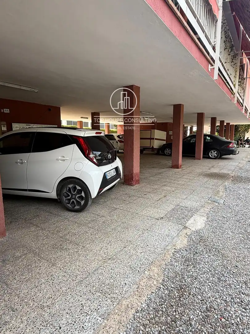 Parkplatz von Wohnung zum Verkauf in Sant Andreu de Llavaneres mit Heizung, Terrasse und Schwimmbad