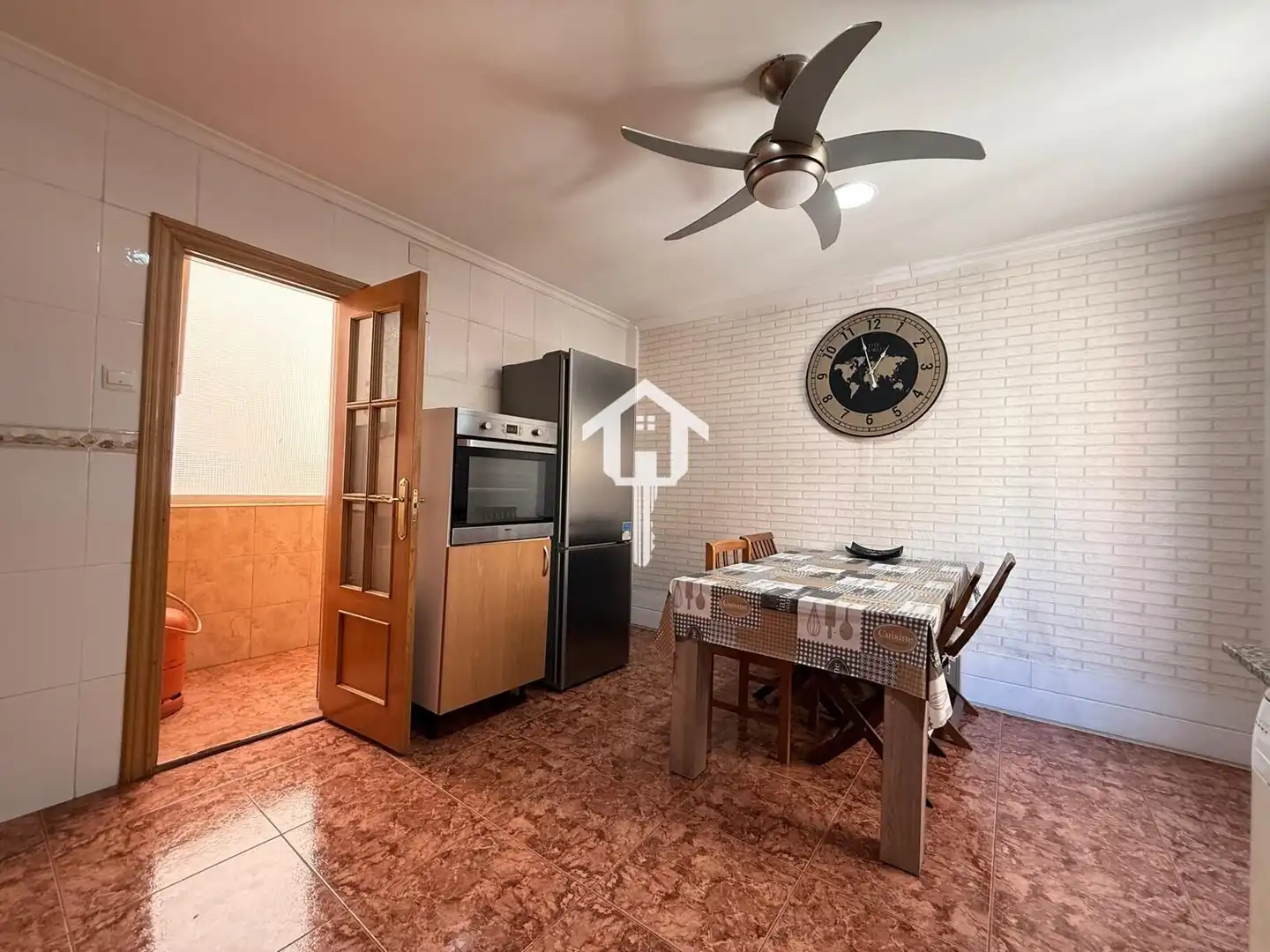 Küche von Wohnung zum Verkauf in Alicante / Alacant mit Klimaanlage und Möbliert