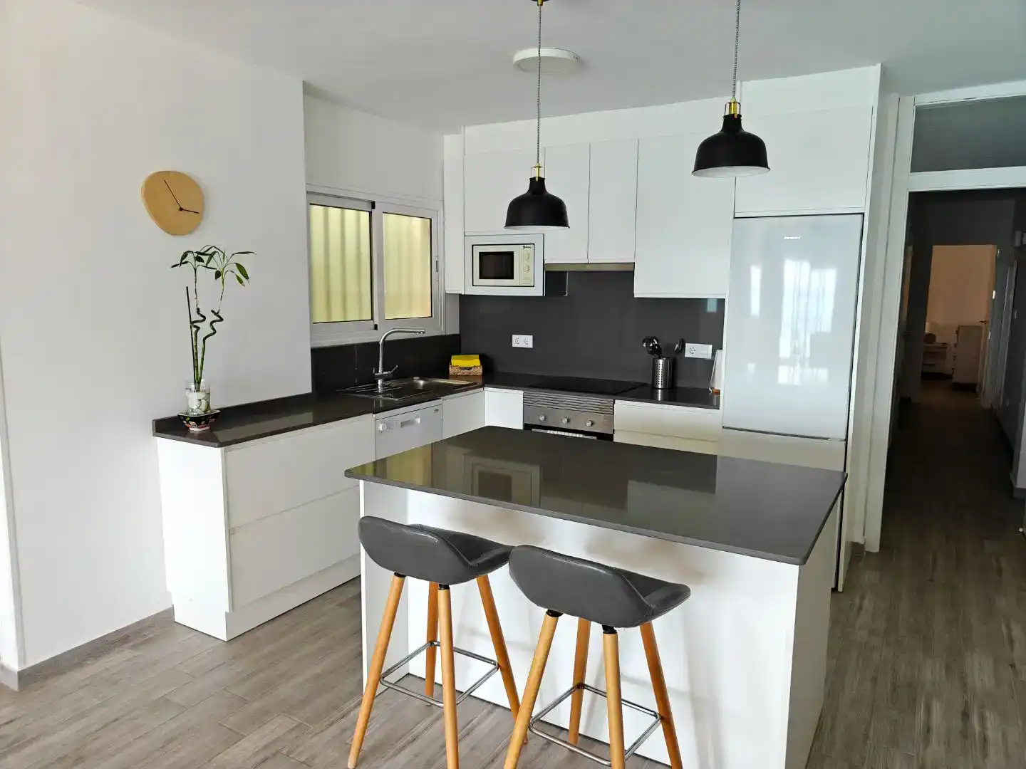Cocina de Piso de alquiler en Garrucha con Aire acondicionado, Amueblado y Balcón
