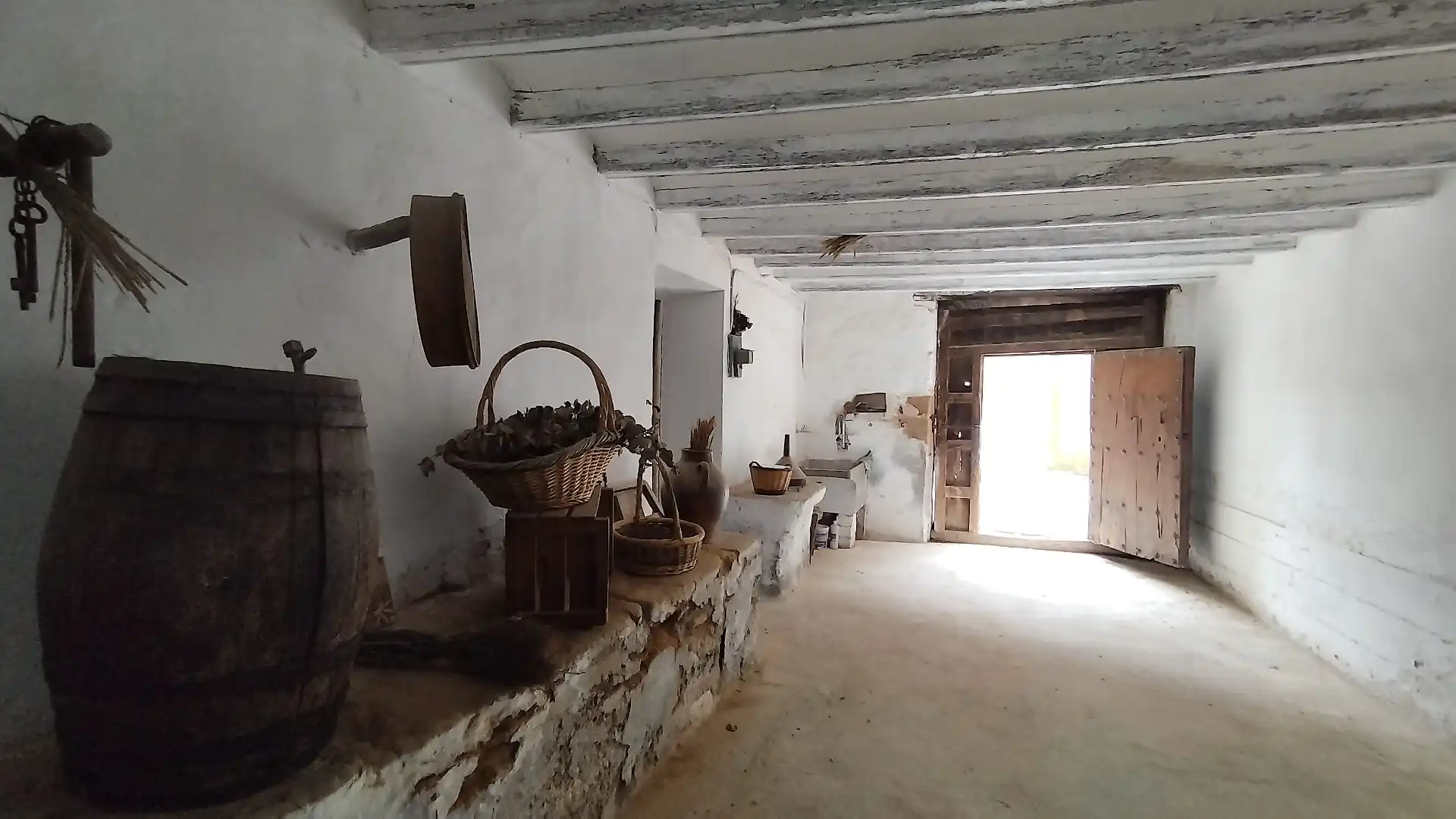 Finca rústica en venta en Colungo con Jardín privado, Terraza y Trastero