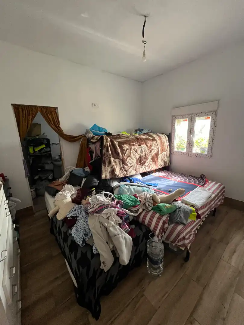 Schlafzimmer von Country house zum Verkauf in Olivares mit Privatgarten, Terrasse und Möbliert