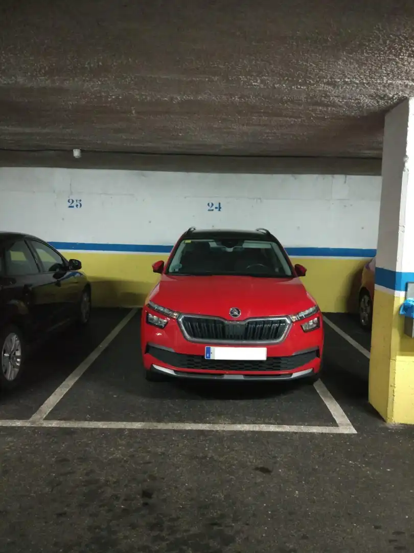 Parking de Garaje de alquiler en Oviedo 