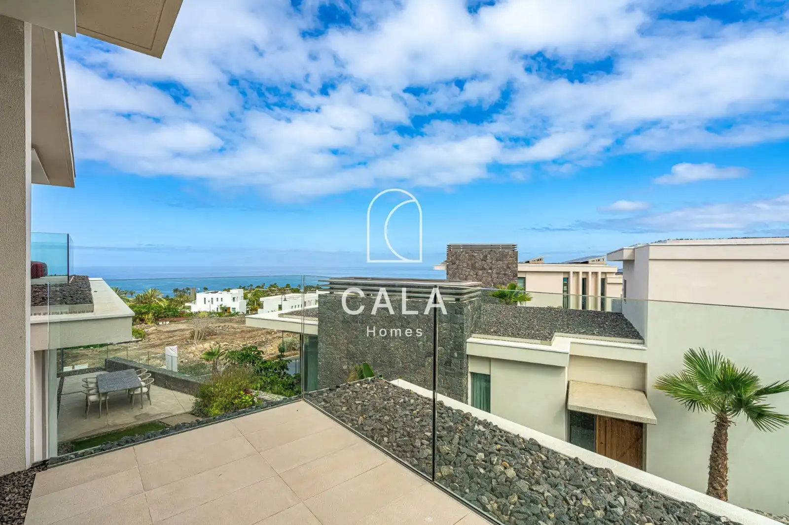 Vista exterior de Casa o chalet en venta en Guía de Isora con Aire acondicionado, Calefacción y Terraza