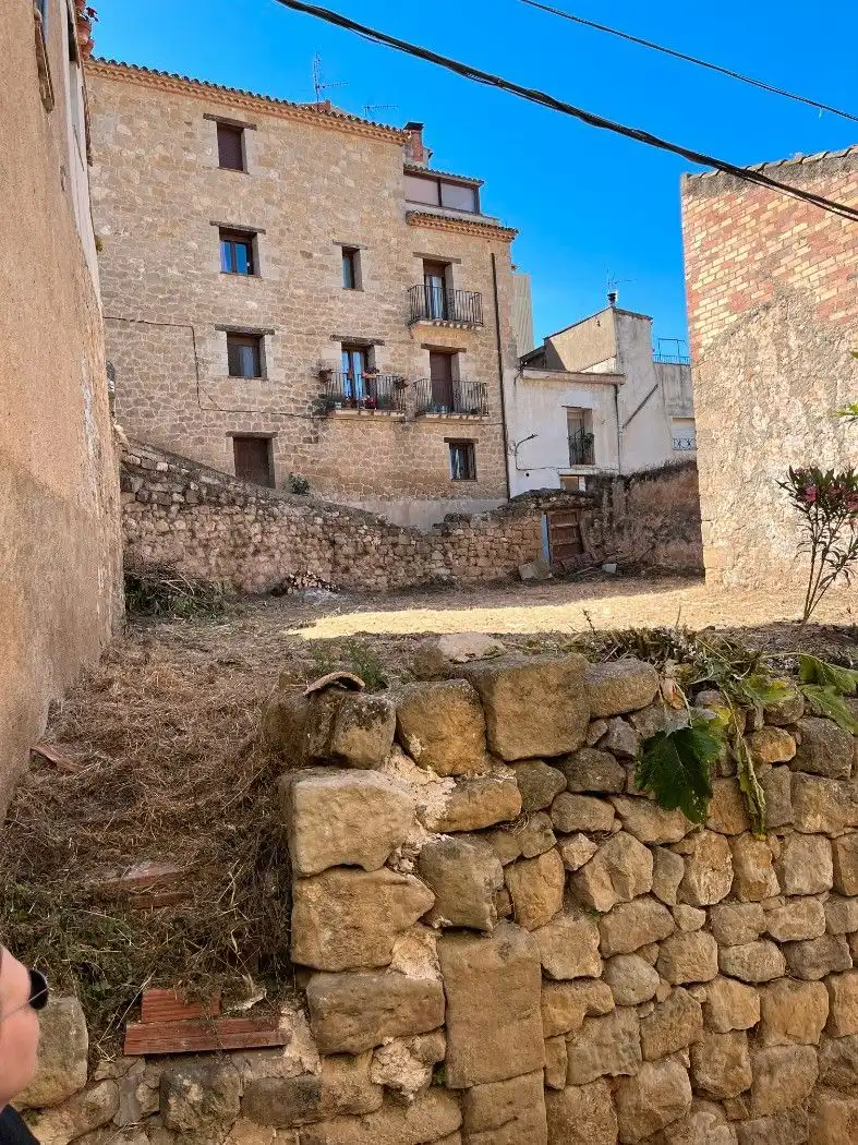 Wohnbaugrundstück zum Verkauf in Horta de Sant Joan, imagen 2