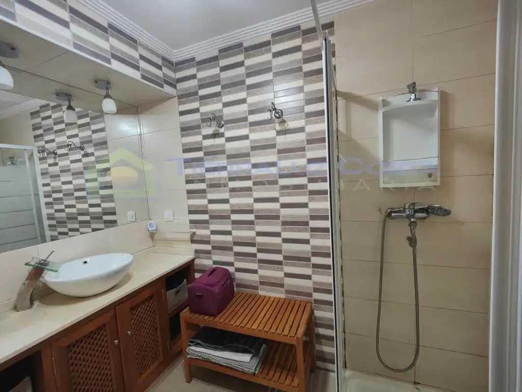 Badezimmer von Erdgeschoss zum Verkauf in Isla Cristina mit Terrasse