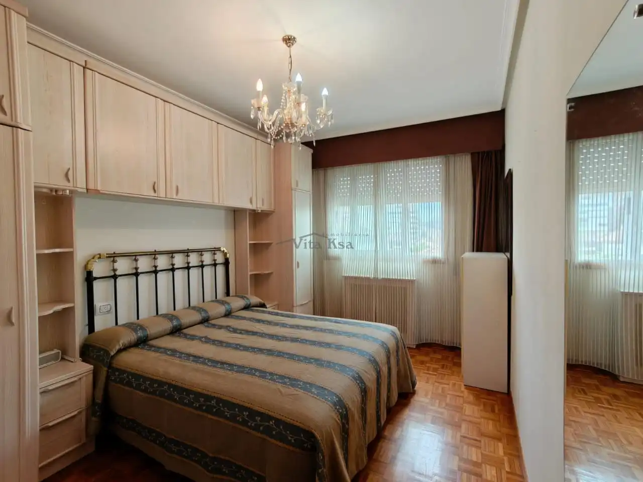 Bedroom of Flat for rent in Ourense Capital   with Heating, Parquet flooring and Furnished
