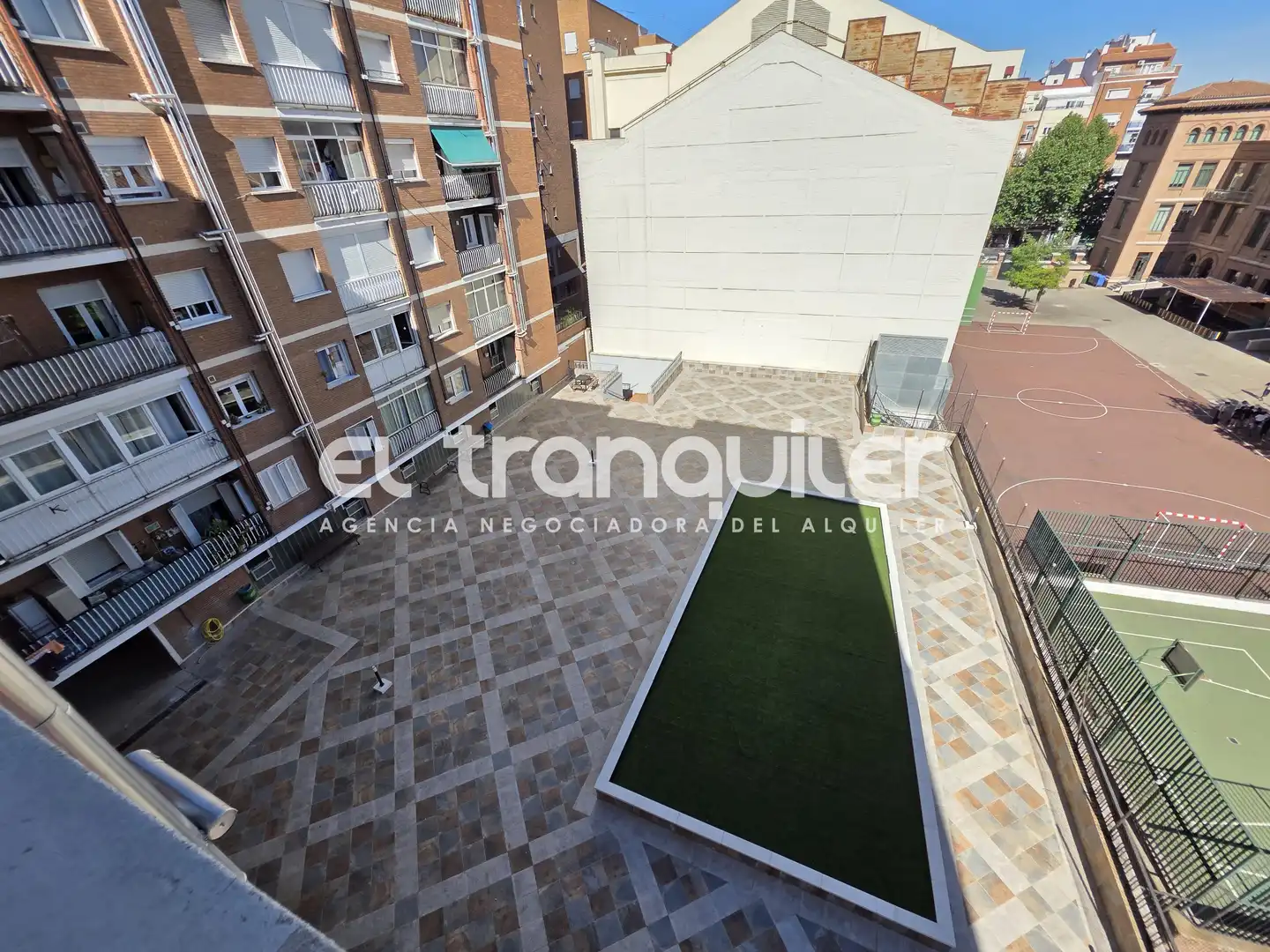 Terrace of Flat for rent in Madrid  with Air Conditioner, Parquet flooring and Terrace