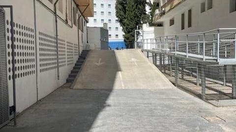 Foto 4 de Garatge de lloguer a Calle Alondra, Pajaritos,  Granada Capital