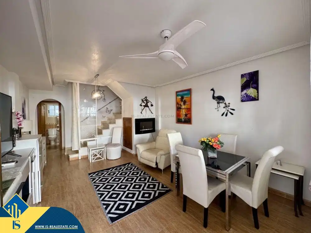 Casa con piscina in vendita a Orihuela Costa
